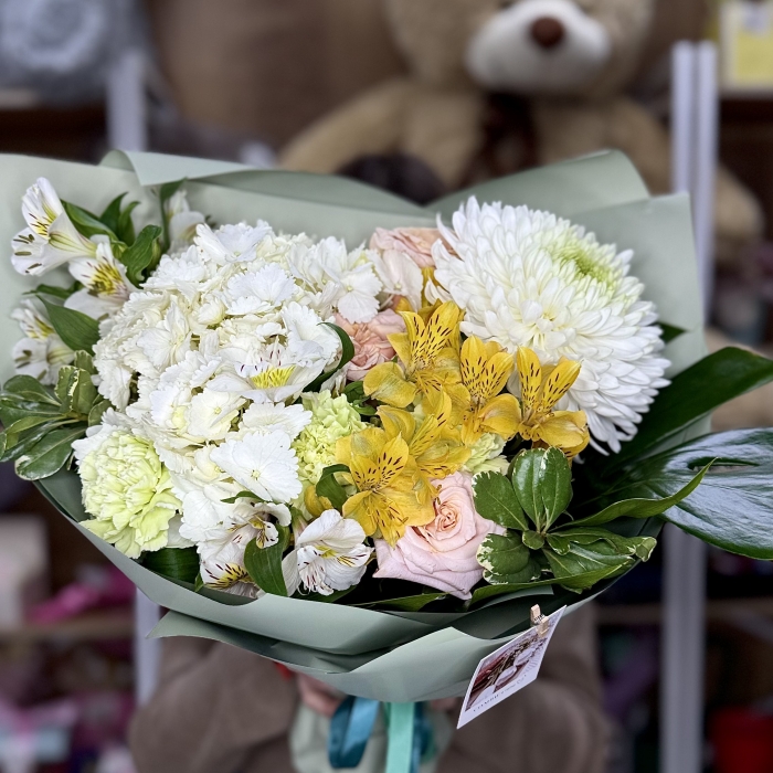 Букет в зелёных тонах Florseason